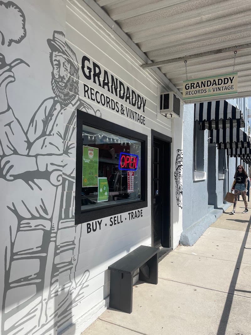 Grandaddy Records & Vintage Grandaddy Records & Vintage