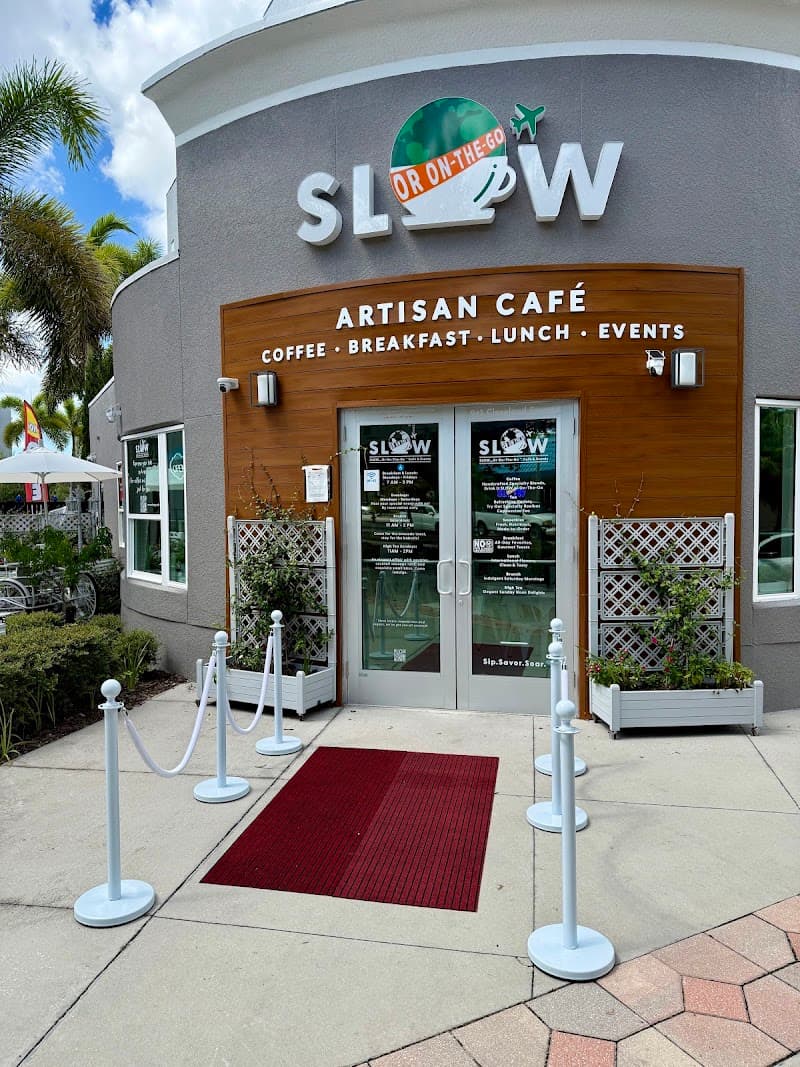 SLOW… Or On-The-Go™ Café SLOW… Or On-The-Go™ Café