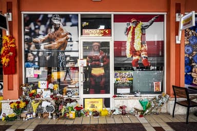 Hulk Hogan's Wrestling Shop Hulk Hogan's Wrestling Shop