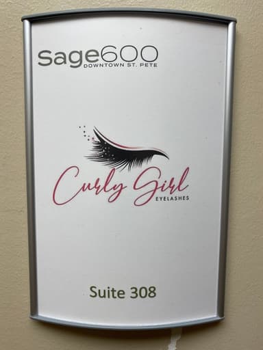 Curly Girl Lashes Curly Girl Lashes