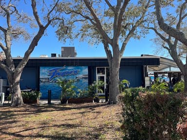 Fresco's Waterfront Bistro