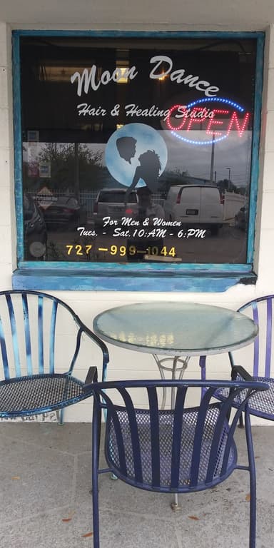 Moon dance hair &healing studio